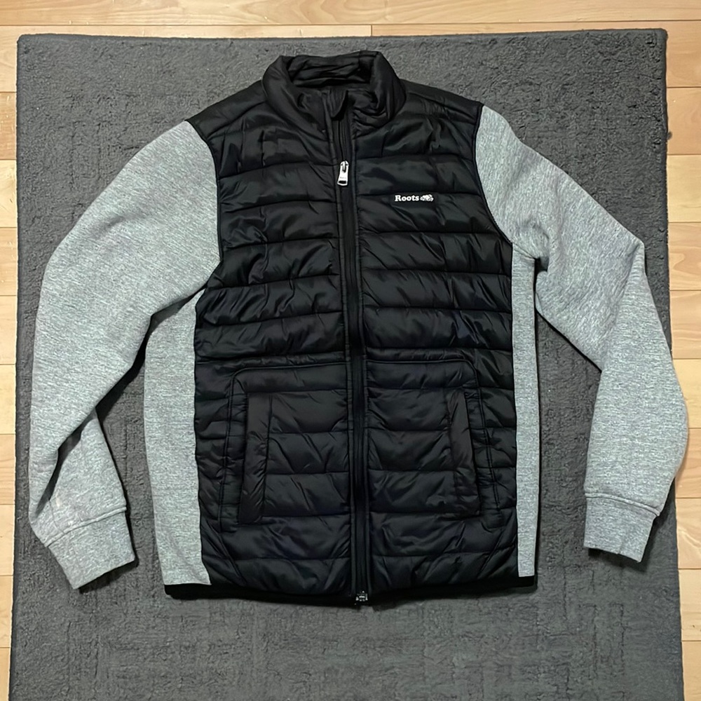 ROOTS - HYBRID PUFFER/SWEATER JACKET - XS - BLACK/GREY